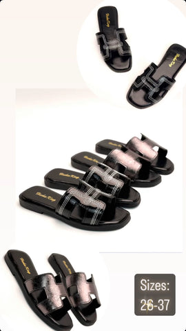 Shiny Onia Sandal