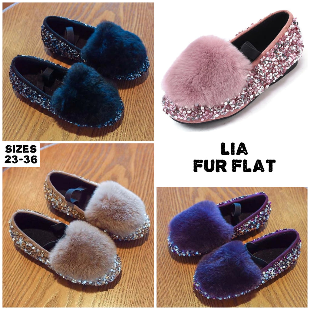 Lia Fur Flat