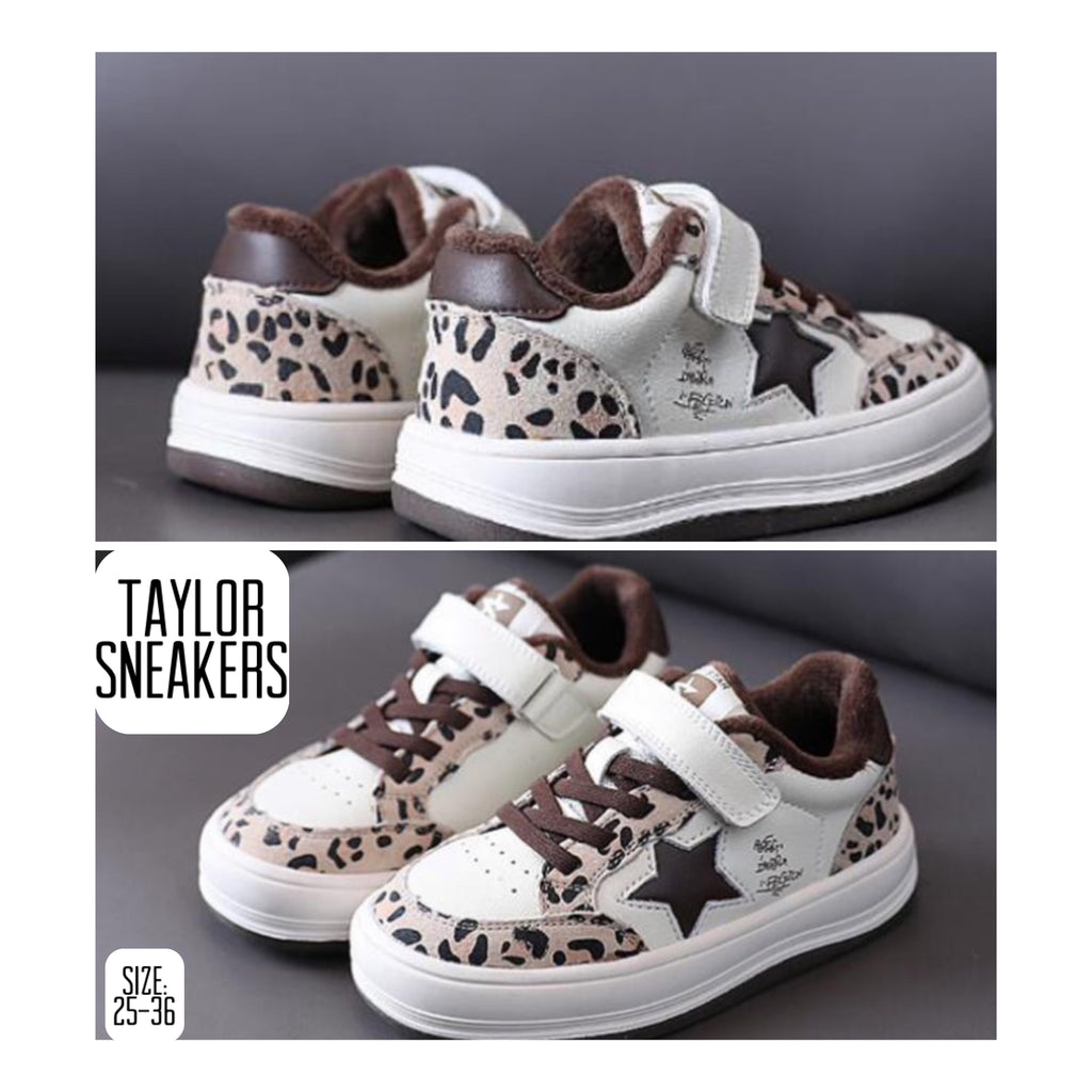 Taylor Sneakers